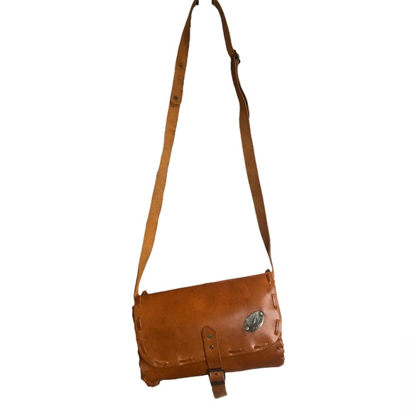 Moda Giovane || NWOT || Italian Leather Made Crossbody Purse - Picture 2 of 11